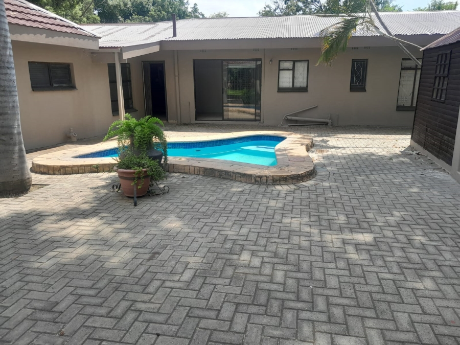 4 Bedroom Property for Sale in Bodorp North West